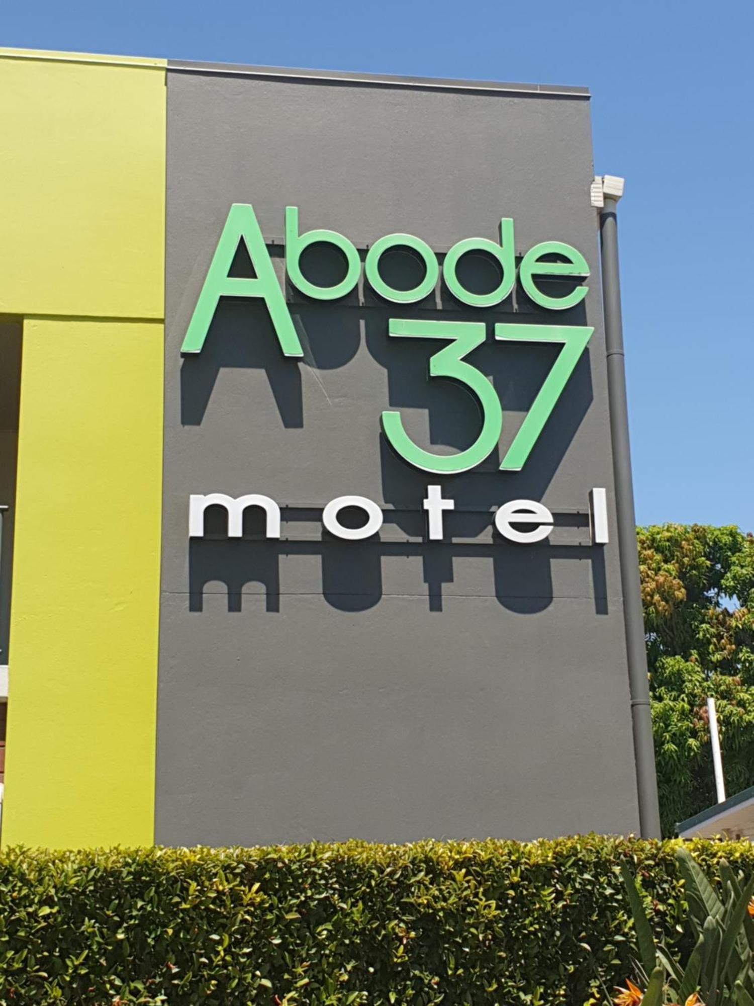 Abode37 Motel Emerald Exterior foto